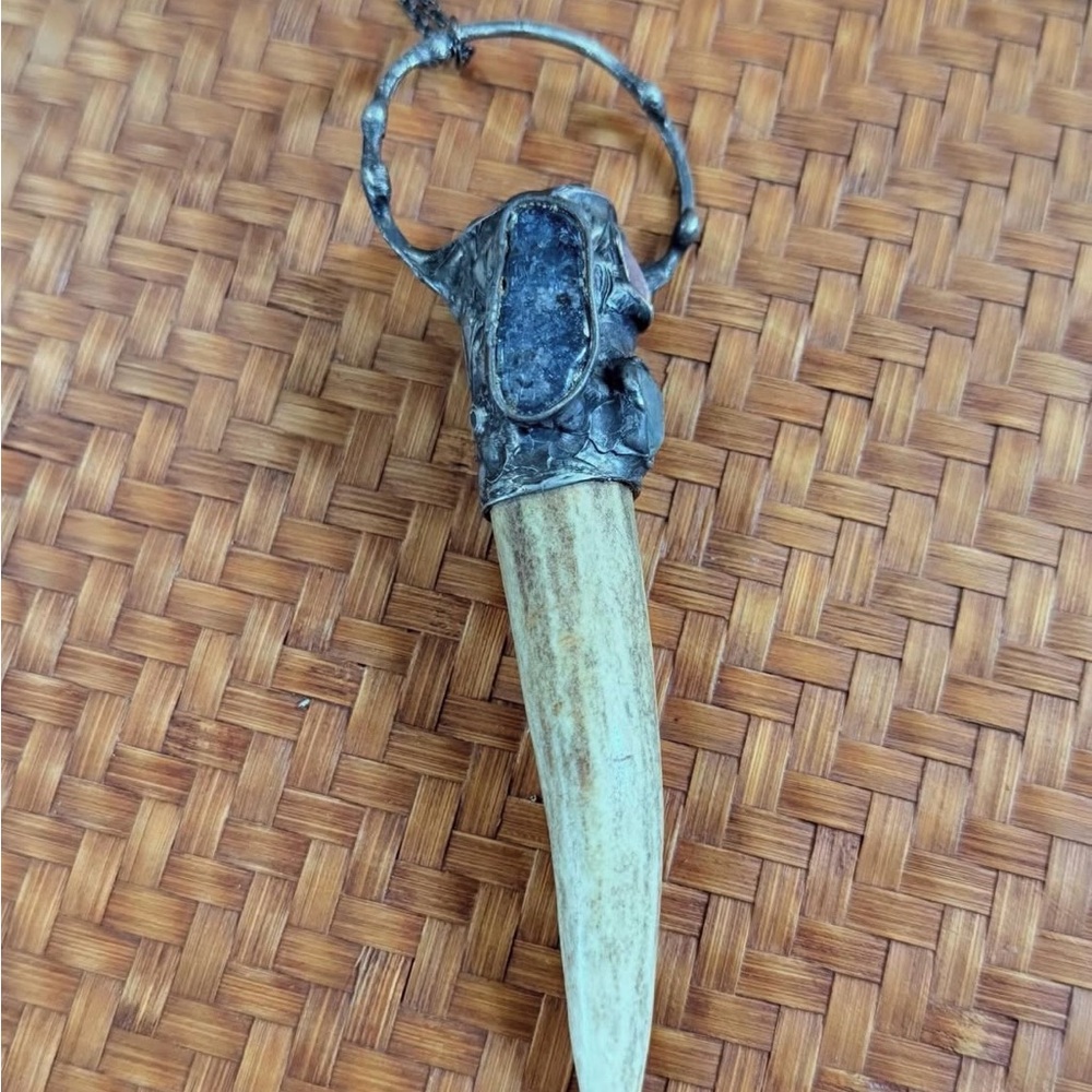 Unique Antler Pendant Necklace - Picture 2 of 4